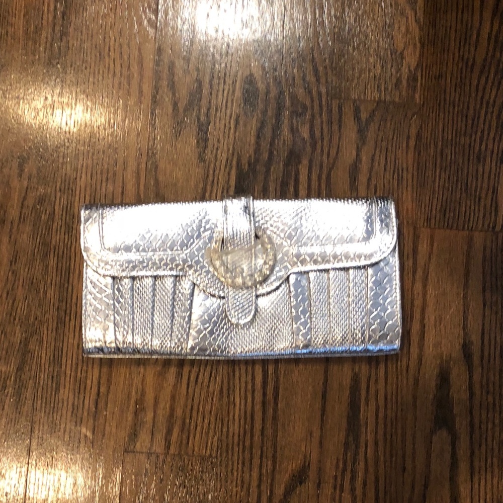 Silver hand bag